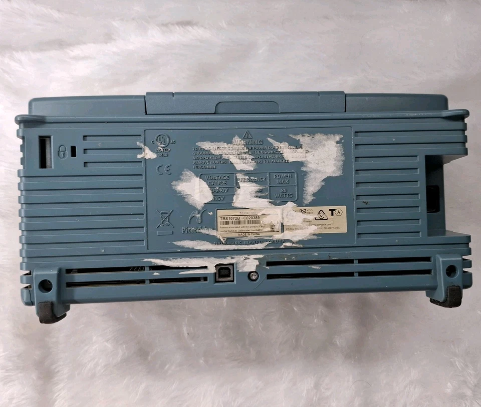 TEKTRONIX TBS 1072B DIGITAL OSCILLOSCOPE 70MHz 1 GS/s TBS1072B